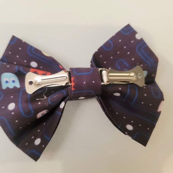 Boys bow tie - Picture 2 of 2